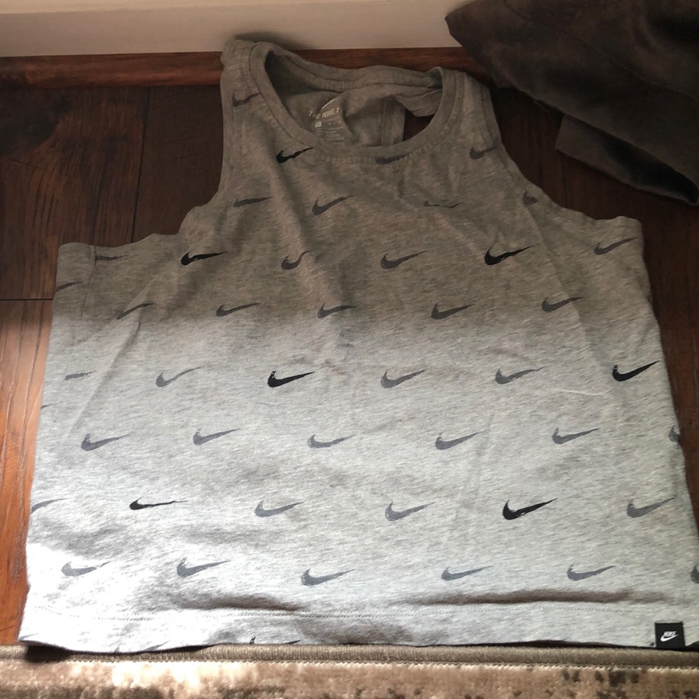 Nike tank top